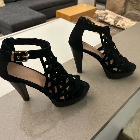 Stiletto Heels with Ankle Strap size 7 1/2 suede upper-no flaws black - Picture 1 of 5